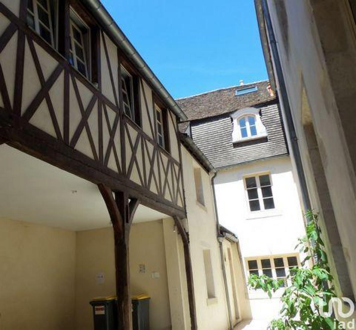 Picture of Condo For Sale in Beaune, Bourgogne, France