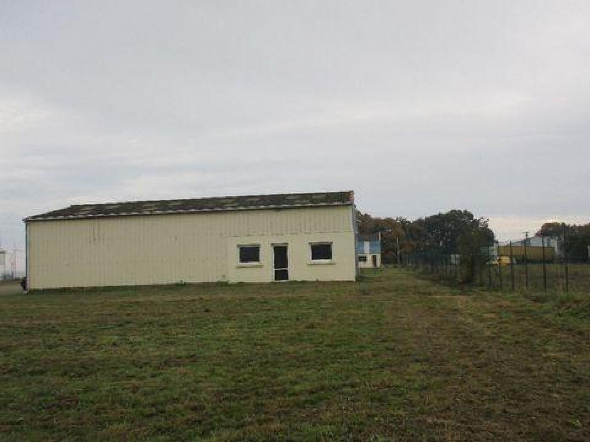 Picture of Industrial For Sale in Loudeac, Cotes D'Armor, France