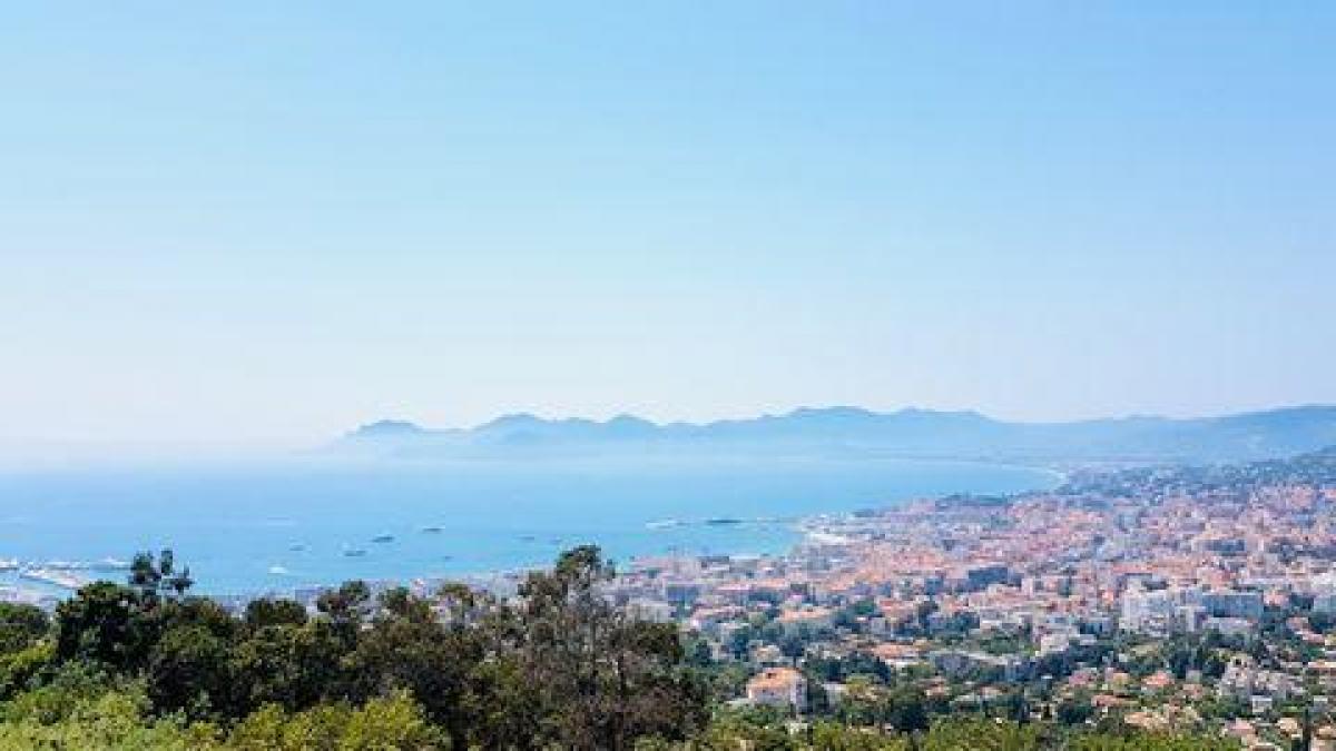 Picture of Apartment For Sale in Cannes, Cote d'Azur, France