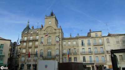 Condo For Sale in Beziers, France