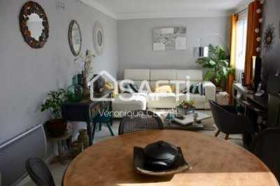 Apartment For Sale in Ales, France