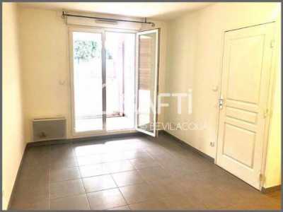 Apartment For Sale in La Ciotat, France