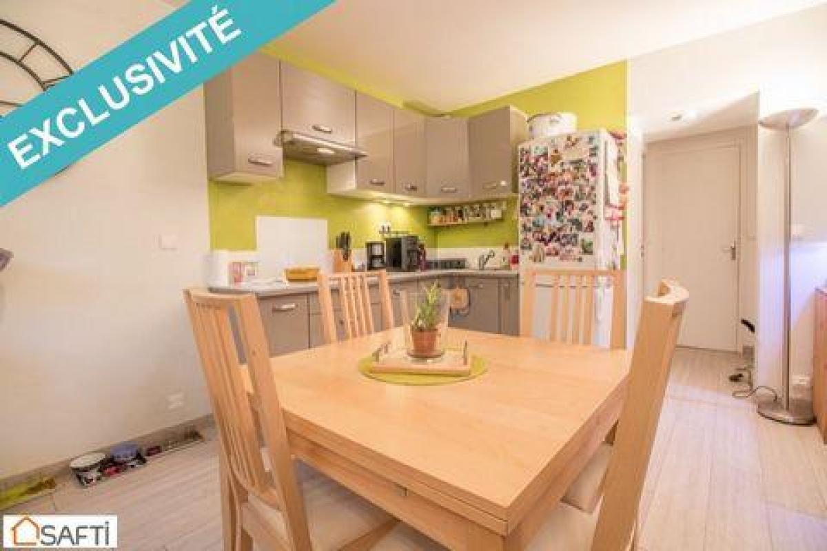 Picture of Apartment For Sale in Chevreuse, Centre, France