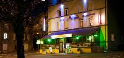 Office For Sale in Murat, France