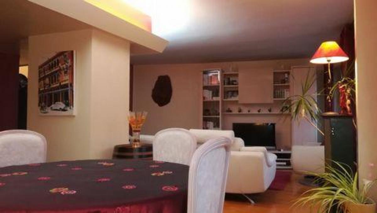 Picture of Apartment For Sale in Royat, Auvergne, France