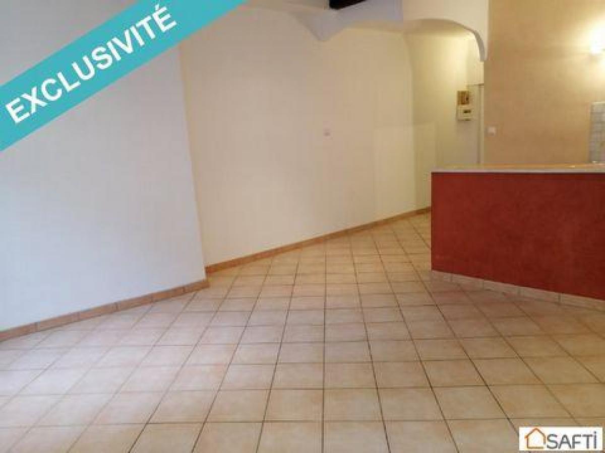 Picture of Apartment For Sale in Draguignan, Provence-Alpes-Cote d'Azur, France