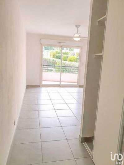 Apartment For Sale in Nice, France