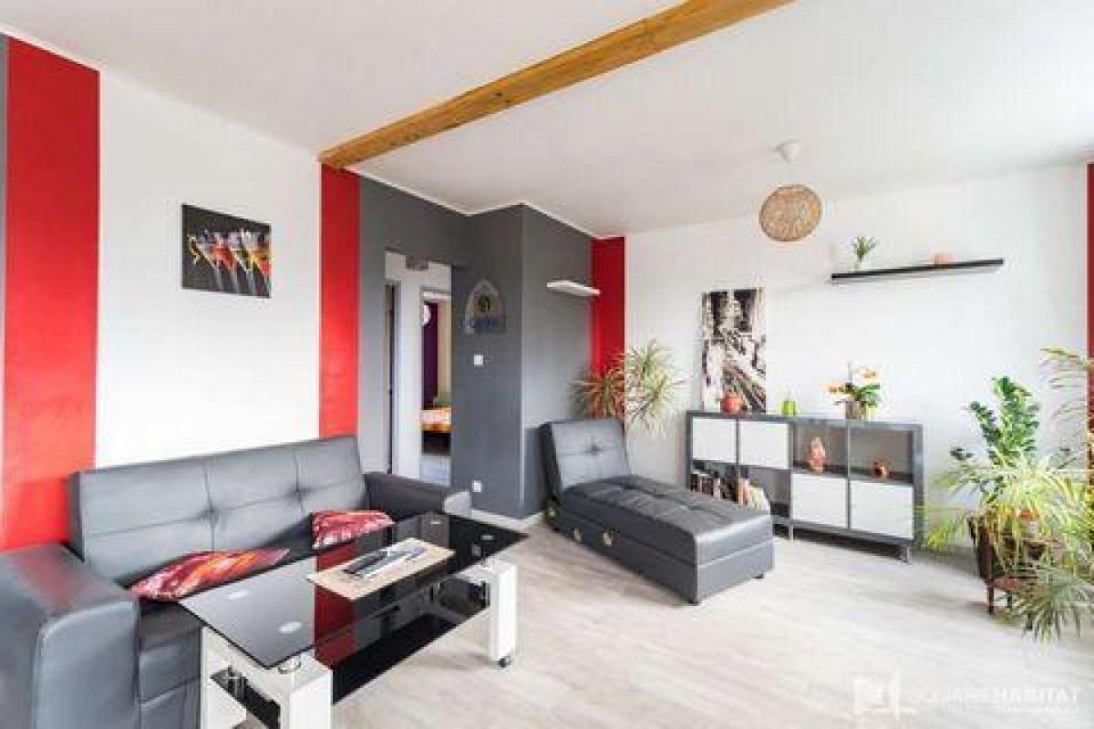 Picture of Condo For Sale in Guingamp, Bretagne, France