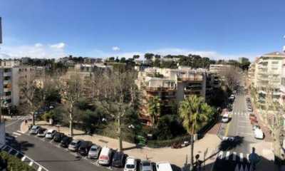 Condo For Sale in Le Cannet, France