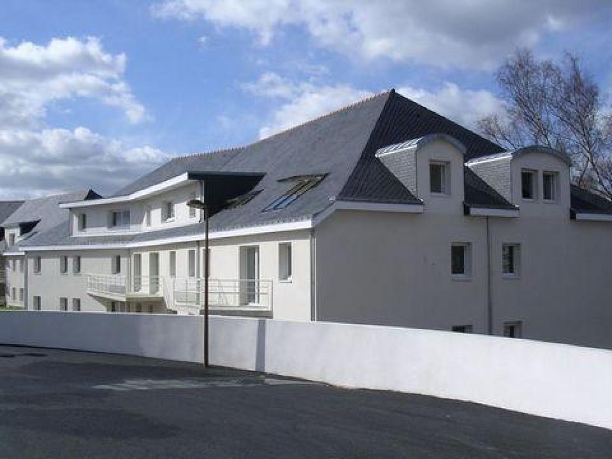 Picture of Condo For Sale in Pontivy, Bretagne, France