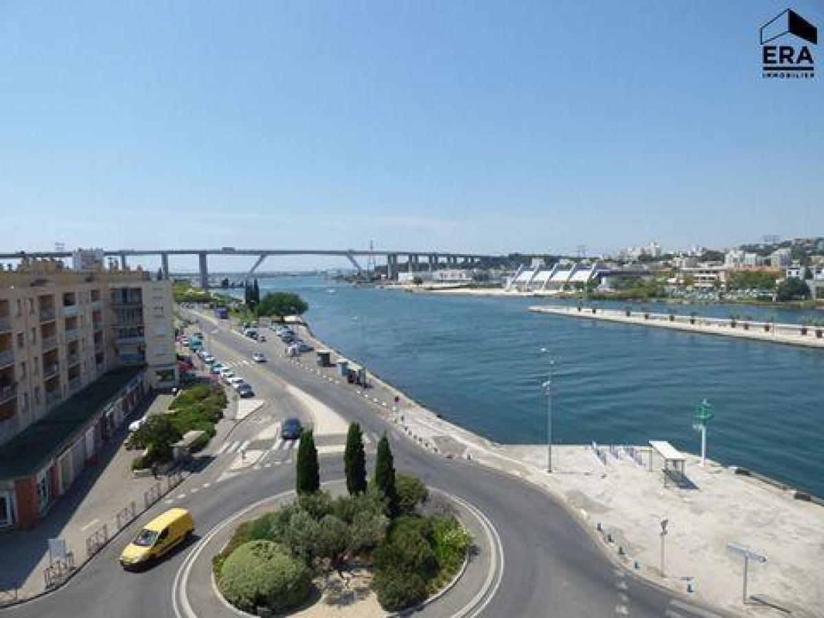 Picture of Condo For Sale in Martigues, Provence-Alpes-Cote d'Azur, France