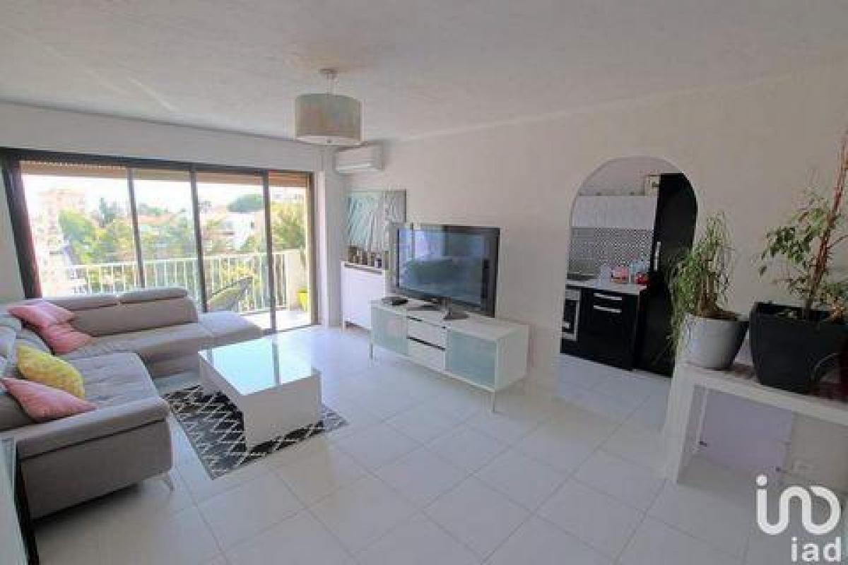 Picture of Condo For Sale in Cannes, Cote d'Azur, France