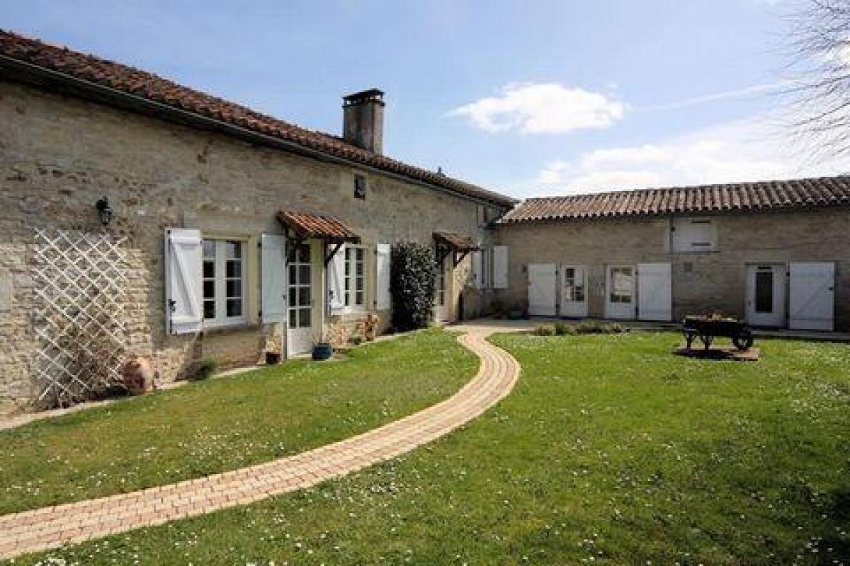 Picture of Farm For Sale in Lizant, Poitou Charentes, France