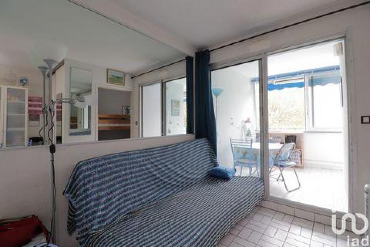 Picture of Apartment For Sale in La Grande Motte, Centre, France