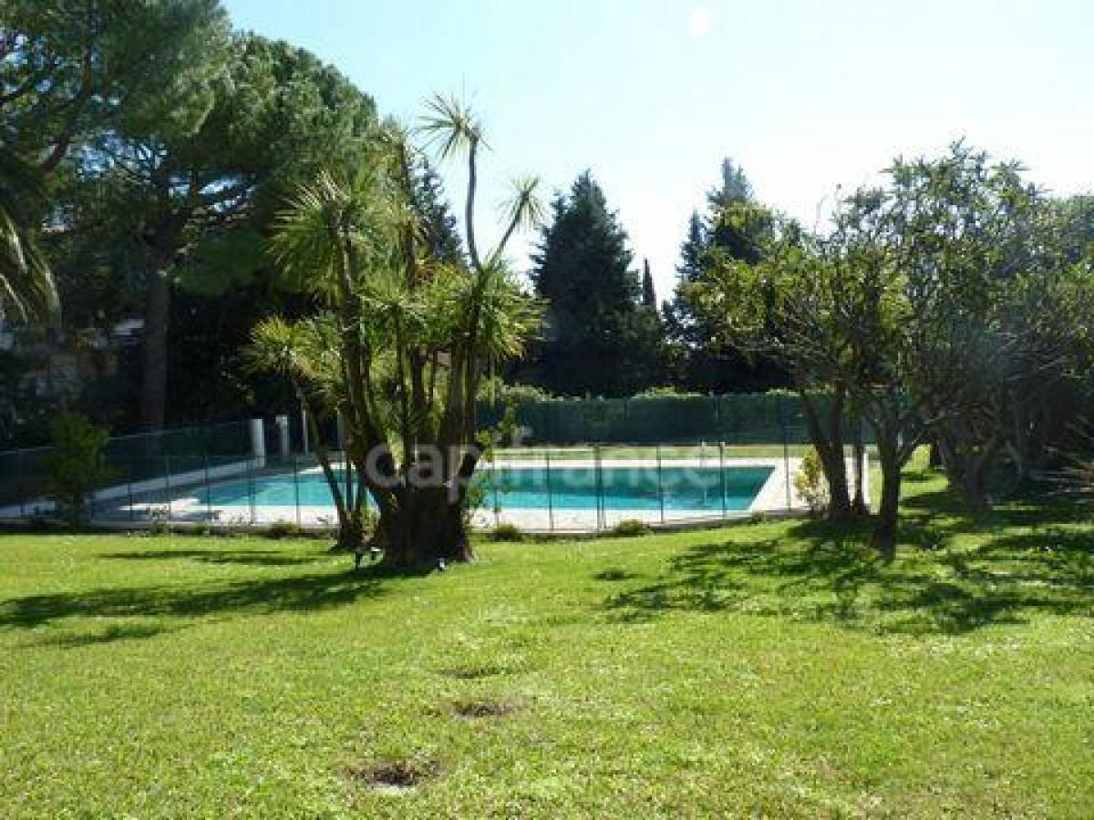 Picture of Condo For Sale in Le Cannet, Cote d'Azur, France