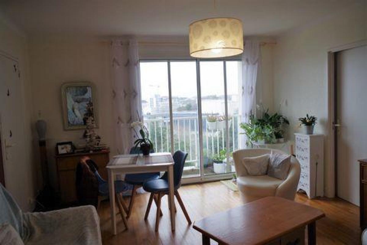 Picture of Apartment For Sale in Vannes, Bretagne, France