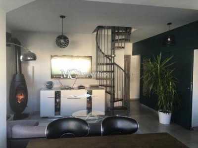 Condo For Sale in 