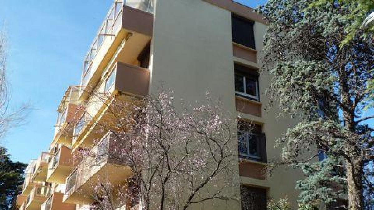 Picture of Condo For Sale in Nimes, Languedoc Roussillon, France