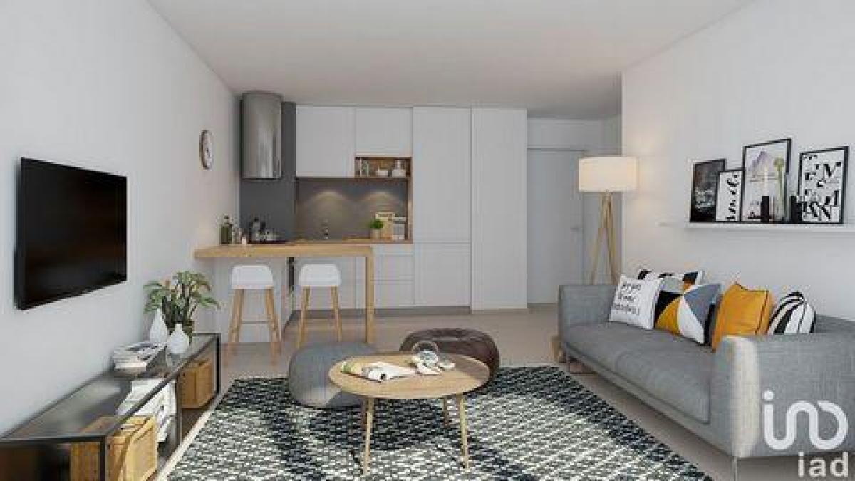 Picture of Condo For Sale in MANDELIEU LA NAPOULE, Cote d'Azur, France