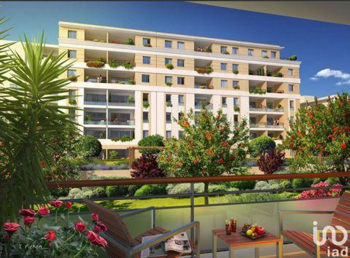 Picture of Condo For Sale in Juan Les Pins, Provence-Alpes-Cote d'Azur, France