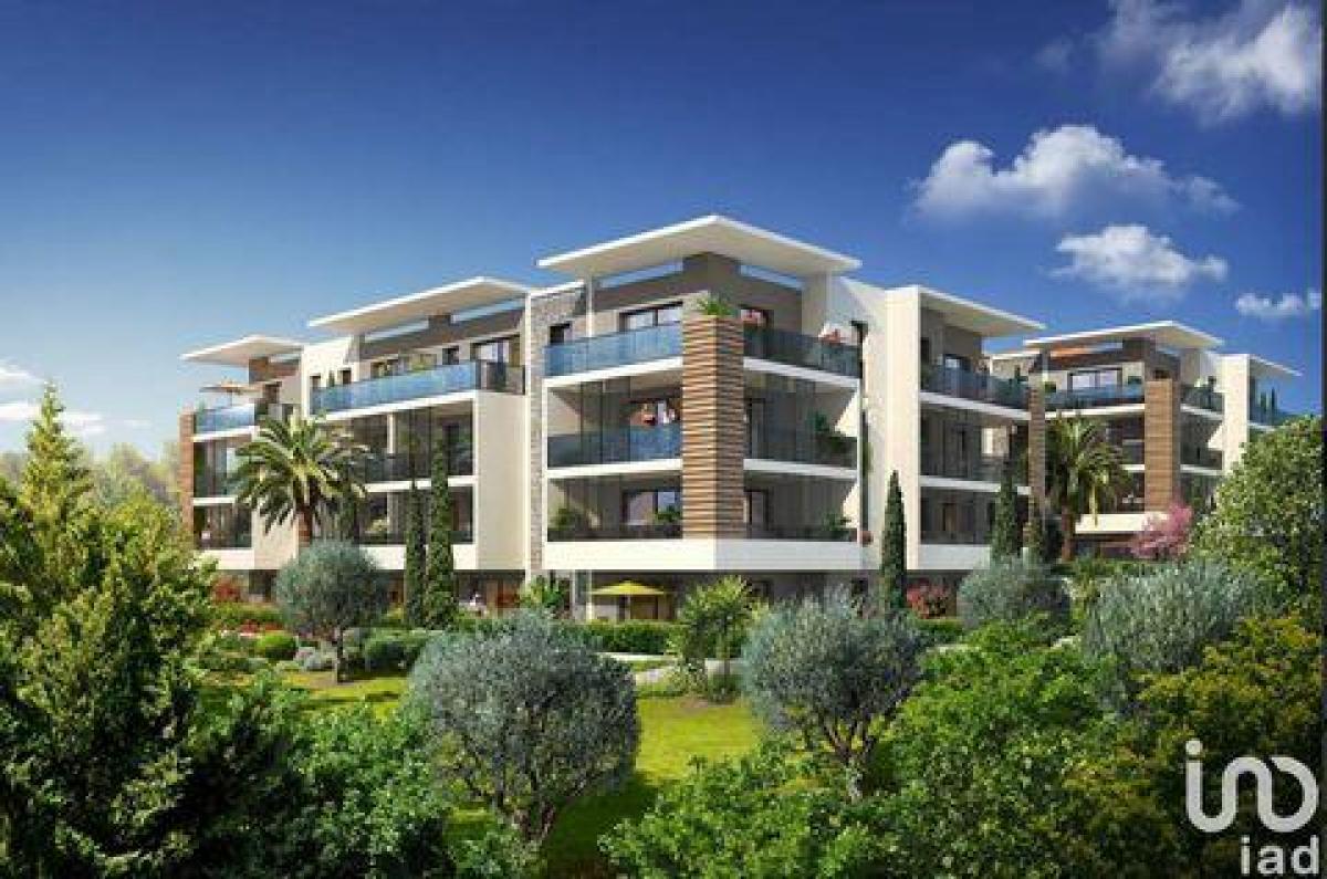 Picture of Condo For Sale in Cannes La Bocca, Cote d'Azur, France