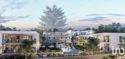 Condo For Sale in Nimes, France
