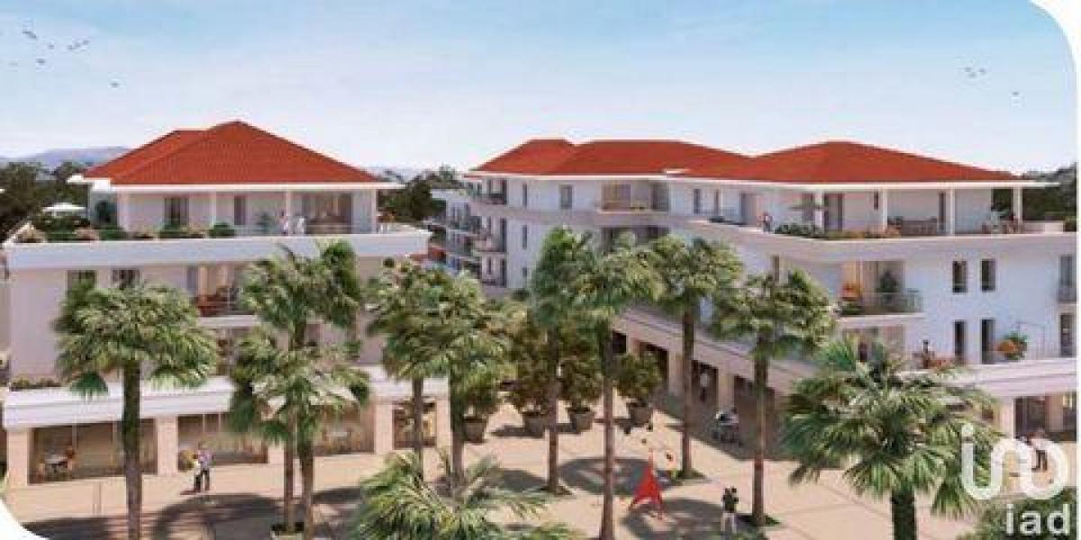 Picture of Condo For Sale in MANDELIEU LA NAPOULE, Cote d'Azur, France