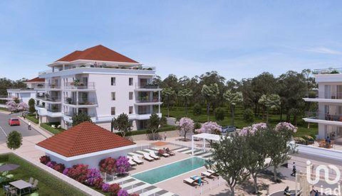 Picture of Condo For Sale in MANDELIEU LA NAPOULE, Cote d'Azur, France