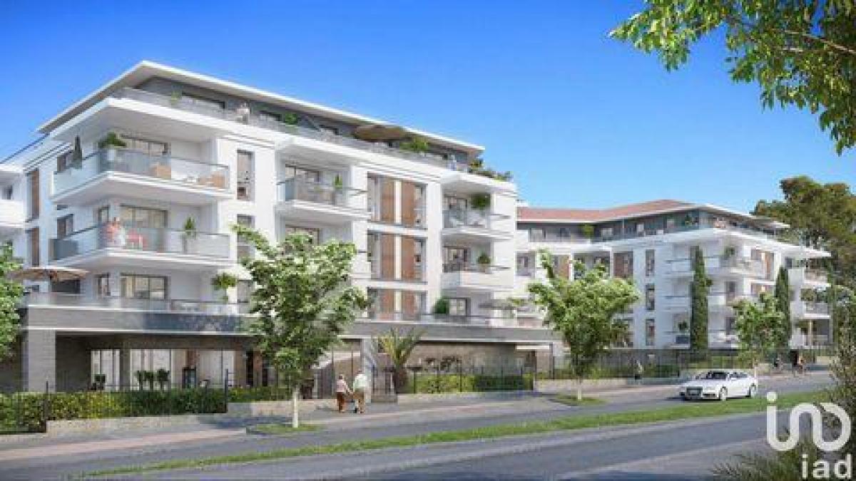 Picture of Condo For Sale in Mougins, Cote d'Azur, France