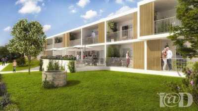 Condo For Sale in Tresses, France