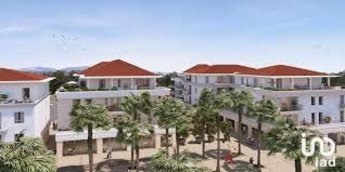 Picture of Condo For Sale in MANDELIEU LA NAPOULE, Cote d'Azur, France