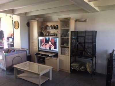 Condo For Sale in Miramas, France