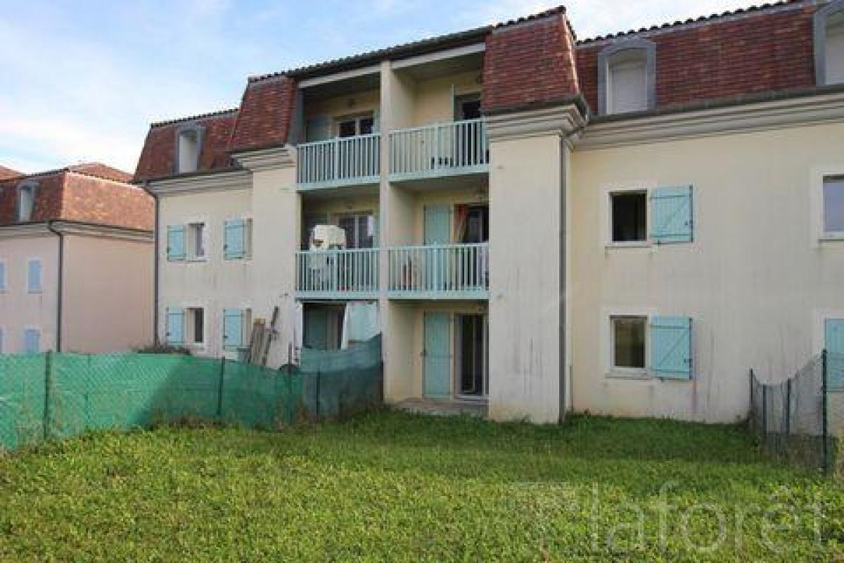 Picture of Condo For Sale in Orthez, Aquitaine, France