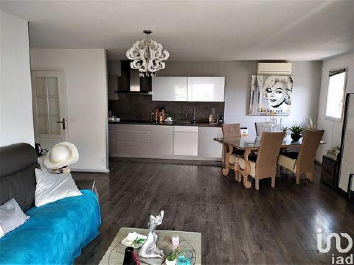 Picture of Condo For Sale in Menton, Cote d'Azur, France