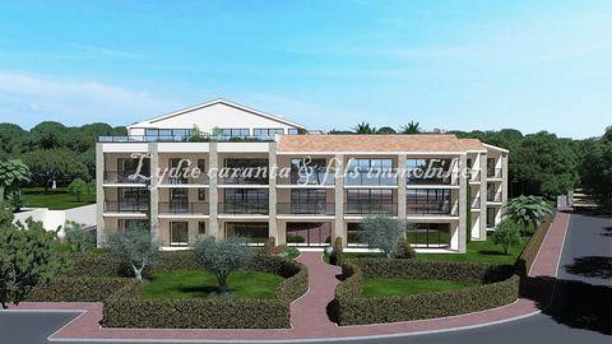 Picture of Condo For Sale in Les Issambres, Cote d'Azur, France