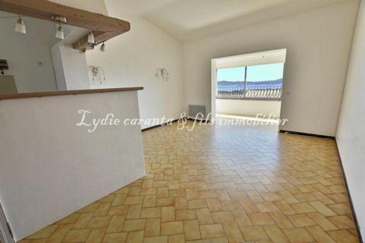 Picture of Condo For Sale in Grimaud, Cote d'Azur, France