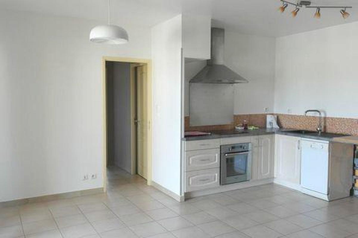 Picture of Condo For Sale in Gardanne, Provence-Alpes-Cote d'Azur, France