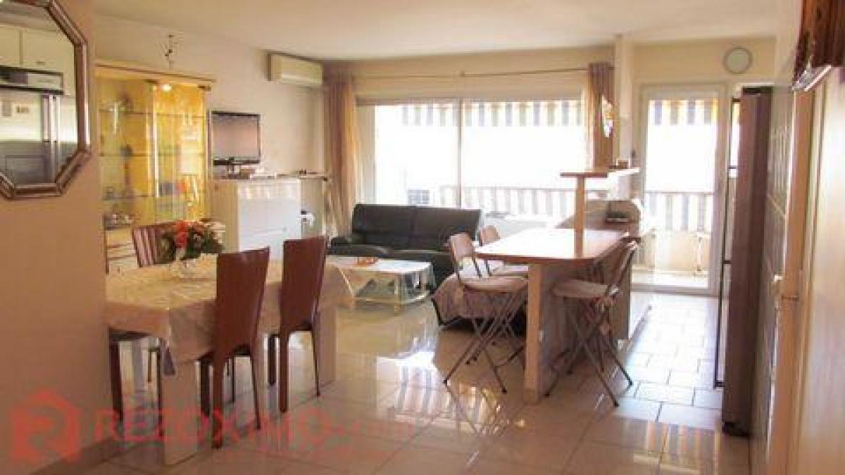 Picture of Condo For Sale in Cannes, Cote d'Azur, France