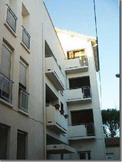 Condo For Sale in Monsempron Libos, France