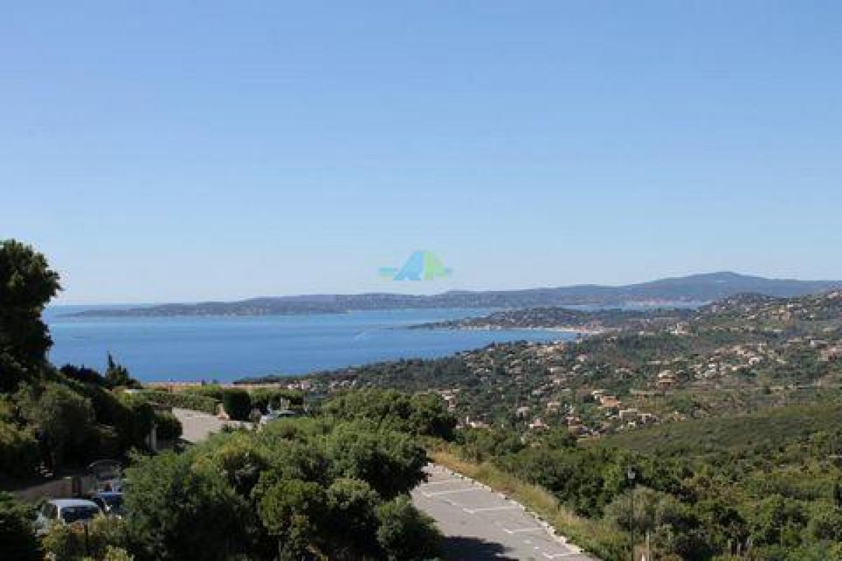 Picture of Condo For Sale in Les Issambres, Cote d'Azur, France