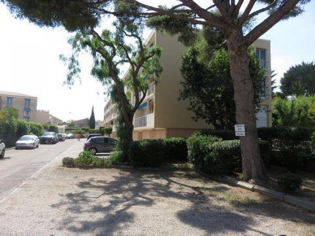 Picture of Condo For Sale in Bandol, Cote d'Azur, France