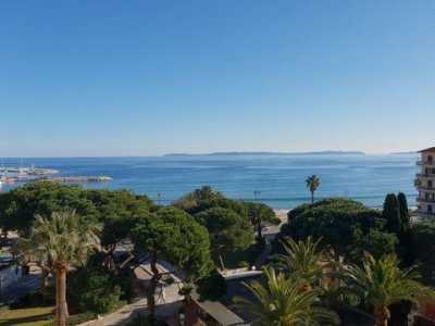 Condo For Sale in Le Lavandou, France