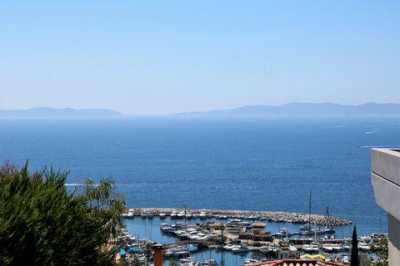 Condo For Sale in Le Lavandou, France
