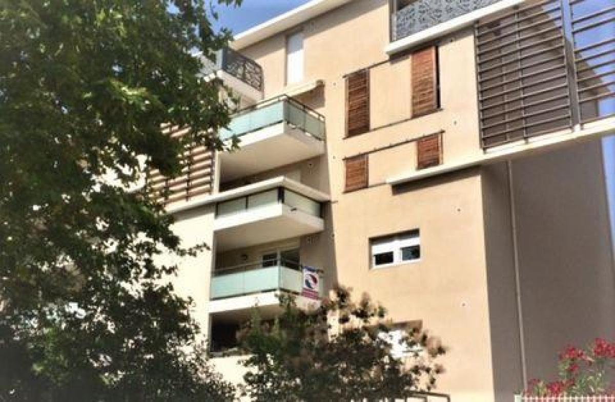 Picture of Condo For Sale in Istres, Provence-Alpes-Cote d'Azur, France