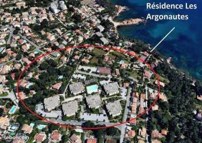 Apartment For Sale in Bandol, France