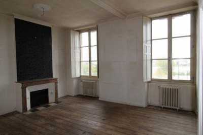 Condo For Sale in Bordeaux, France