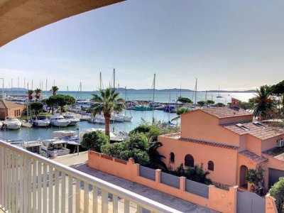 Condo For Sale in Hyeres, France