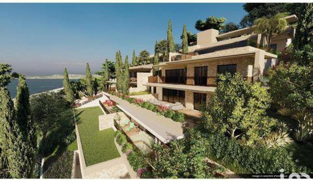 Picture of Condo For Sale in Les Issambres, Cote d'Azur, France