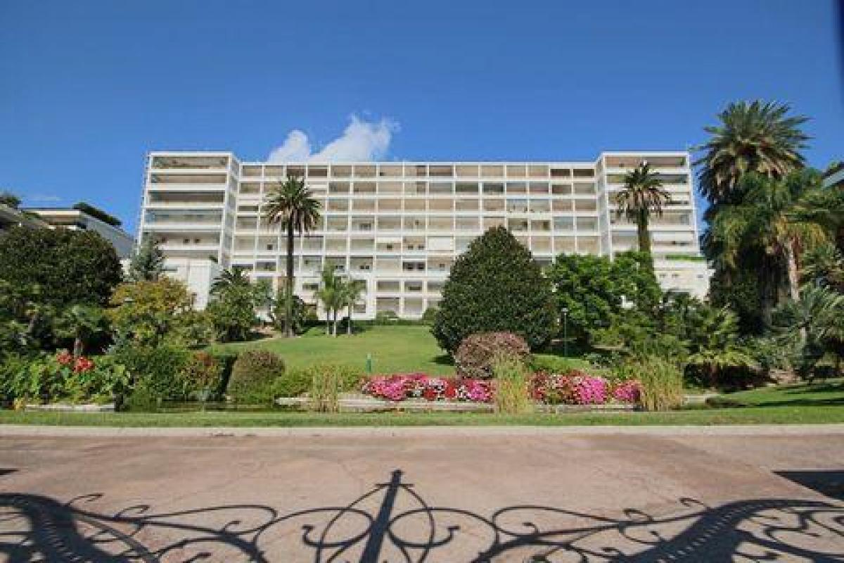 Picture of Condo For Sale in Cannes, Cote d'Azur, France