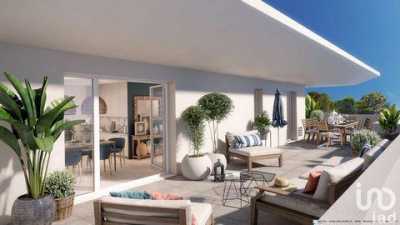 Condo For Sale in Nimes, France